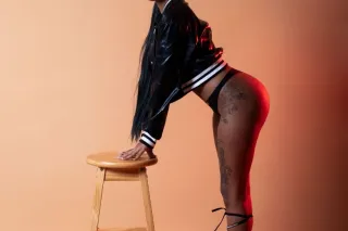 AVAILABLE 24 HOURS A DAY, BBY🤤... - Image 3