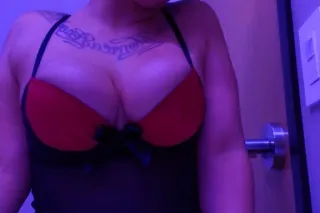 New here and ready to please -... - Image 1