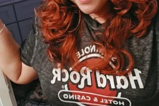 Beauty with a tight, snug embrace - your discreet companion awaits - Image 10