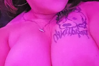 Beauty with a tight, snug embr... - Image 2