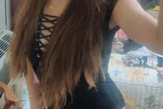 Want a cool, fun, good lookin little baddie with a fatty... that knows exactly how to make your toes curl. Im that go-to girl!! - Image 6