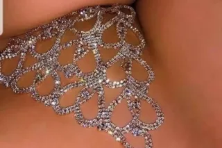 PRETY LATINA - Image 2