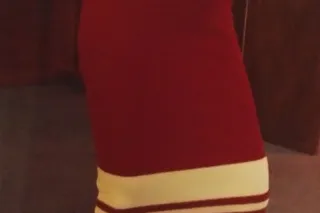 What's your New Year's fantasy 🎉 slender and curvaceous brunette will melt you! 🍭Phone fantasies And Sexting Too! - Image 4