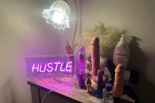 Woodland hills upscale incalls... - Image 4