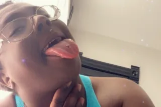 melt in you mouth not in your ... - Image 3