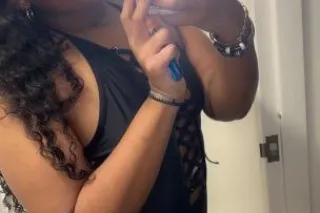 Sexy Mommy 🥰🥰💦💕🫰😘🫰😌 💋✨🥰💦 - 26 - Image 1