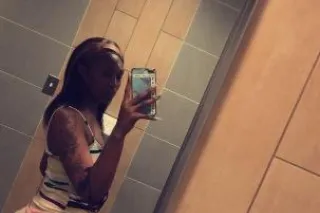 INCALL - 25 - Image 1