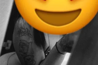 bare back full service special... - Image 3