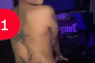 Petite Redbone with a pretty face and a kitty to match 🐱💦 - Image 8