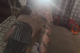 deals today from 5pm to 12 am ... - Image 1