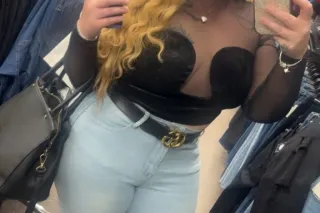 East Vancouver incall!🎆 🎉😋 αναιℓαвℓє ησω📲✨ ᗷᗩᑕK ᑎ TOᗯᑎ - Image 1