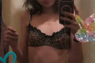 pretty and pretite🥰 - 21 - Image 4