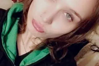 pretty and pretite🥰 - Image 7