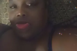 GOOD PUSSY COME AND SEE THIS COUGAR RIGHT NOW I'M HORNY AS FUCK - Image 5