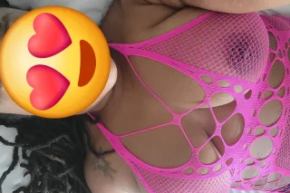 New to the city - Image 8