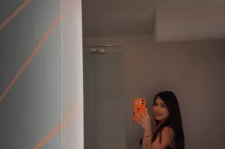 Pamela🍑😈 - 23 - Image 2