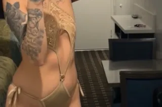 To Be Yours Truly - 20 - Image 2