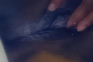 Come play in my throat💕U like ... - Image 1