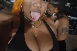 ✨💋QV✨ - 28 - Image 1