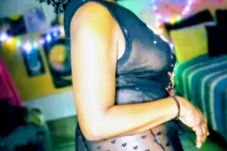 EARLY 🕊5a TILL 10a $60/$80 thereafter💋MILF/ALERT 🚨⚠💦❤RAYYNE CLEARWATER💋🔥GROWN & SEXY 😀🍆🍫UPSCALE ☝🏾☝🏾 PRETTY MILF 💦INCALL ONLY👄🌟 - Image 5