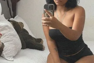 Hello, your secrets with me will be very discreet. The best service you will get. - Image 1