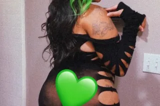 Outcalls / Pleasure With Treas... - Image 4