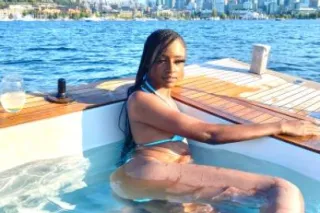 Available Outcalls 💋 explore y... - Image 1