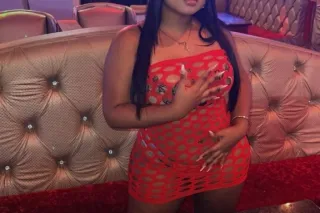 sexy latina - Image 8