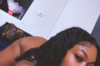 LEAVING SOON!! NEW SEXY 📸 🩷😻 DONT MISS ME‼ 📸 😏AVAILABLE NOW ❤🩷😻‼REAL RECENT 📸!! VIDEO VERIFICATION AVAILABLE!! 🩷💅🏽💦 - Image 1