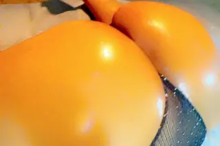 60 $PECIALS Volumptuous Big Butt freak under the sheets. Come and take a peek of this fat ass - Image 5