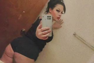 BLOWNGO SPECIALS ALL NIGHT LON... - Image 1