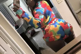 TALL AF 👀THICK AF 💋TIGHT AF 😈B... - Image 1