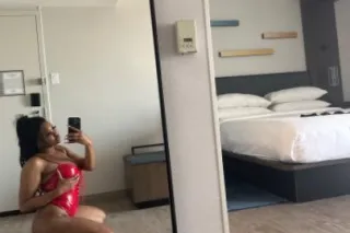 Back in town 🎀NEW IN TOWN🎀📍 Ne... - Image 4