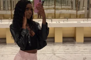 Cum get your late night hot ch... - Image 3