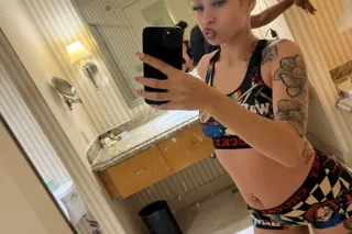 text me 💕 - 26 - Image 3