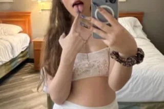 🩷ANASTASIA THA•BAD•ONE🩷 - 22 - Image 1