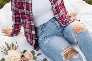 WARNING⚠ THIS REDHEAD IS HIGHLY ADDICTIVE💋 - Image 5