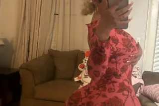 UPSCALE BIGGEST BOOTY IN TOWN ... - Image 4