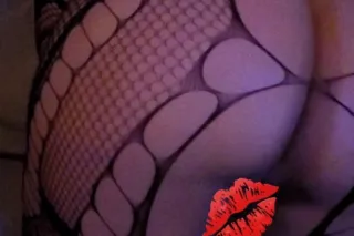 outcalls and carfun available ... - Image 1