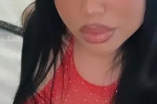 HABLO ESPANOL 🌸💜🌸💜(( GORGEOUS LATINA BOMBSHELL ))🌸💜🌸💜 - Image 1