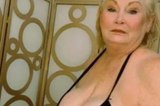 That fat ass looks like true art. natural Big Booty . Ready to make my pussy drip - Image 3