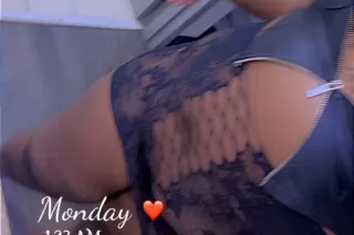 100qv DEAL LAST DAY TOMORROW IN TOWN 🌸😝FAT ASS SOFT AND REAL COME FUCK ME TONIGHT HERE FOR 2 days WATCH MY VIDEOS‼🌊🥰 🌼🧚🏾 ❣ - Image 5