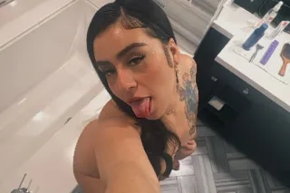 bad btch🚨Wet ,creamy nd naught... - Image 3