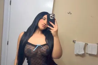 Andrea - 25 - Image 3