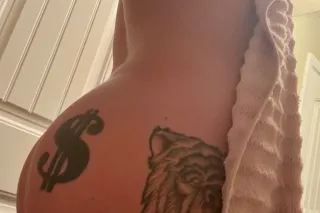 Elegance, Discretion, and Unrivaled Company! - Image 7