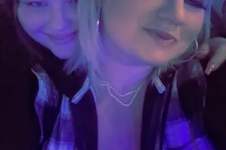 mature blonde green eyes busty... - Image 3