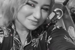 mature blonde green eyes busty big beautiful woman BBW ready to please u babyboi HABLA ESPANOL - Image 5