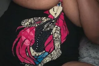 All natural Busty 44DDD BBW w/... - Image 2