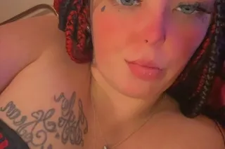 💋🖤 Pretty Ass White Girl 🖤💋 - ... - Image 1