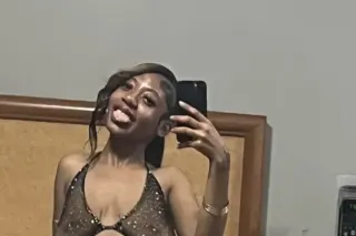 💎facetime shows available💎 - Image 5